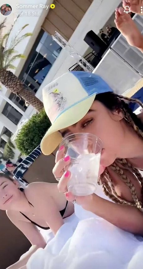 Sommer Ray