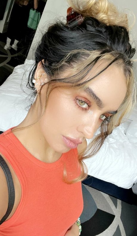 Sommer Ray