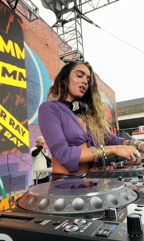 Sommer Ray