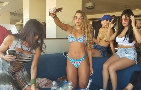 Sommer Ray