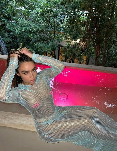 Sommer Ray