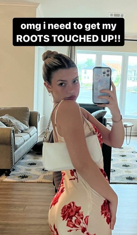 Naken lekkede OnlyFans-bilde av Sissy Sheridan