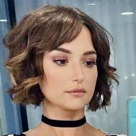 Naken läckt OnlyFans-bild av Milana Vayntrub