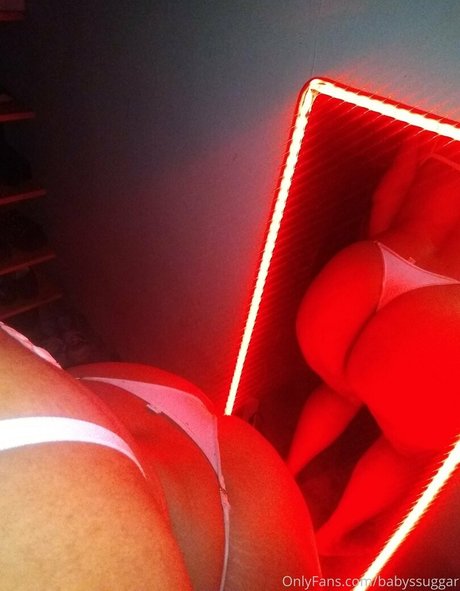 Foto desnuda filtrada de OnlyFans de Babyssuggar