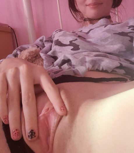 Nahá fotka uniklých OnlyFans od Shyspice