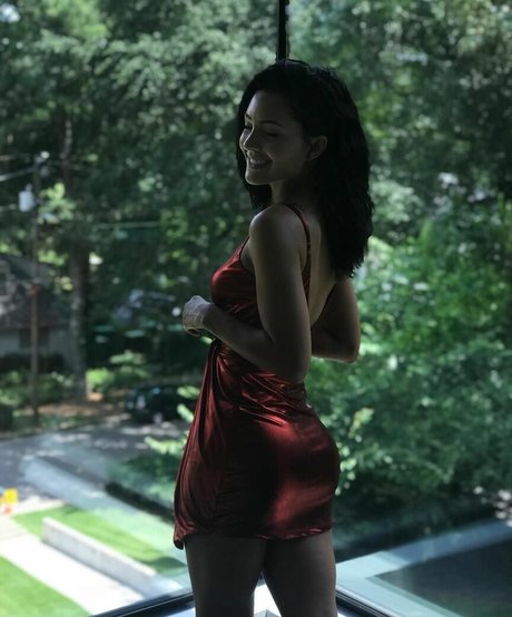 Naken lekkede OnlyFans-bilde av Tristin Mays
