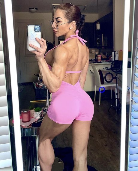 Tina Nguyen