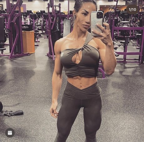 Tina Nguyen