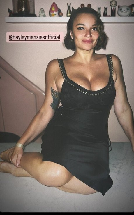 Gizzi Erskine