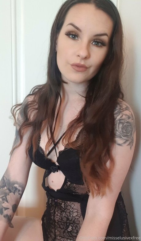 Naken lekkede OnlyFans-bilde av Misselusivexfree