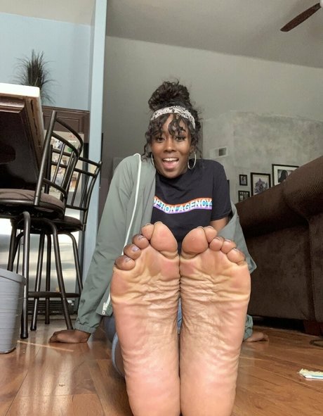 Waveysolezz