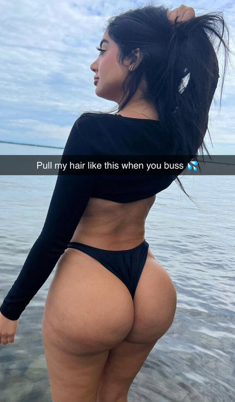 Foto di nudo di fuga di OnlyFans di Spicyymimi