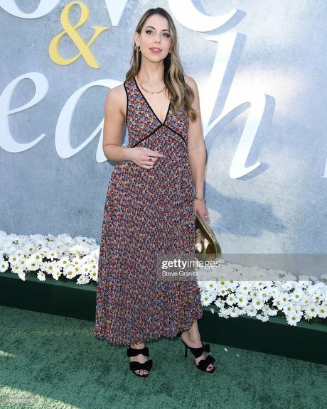 Laura Bailey