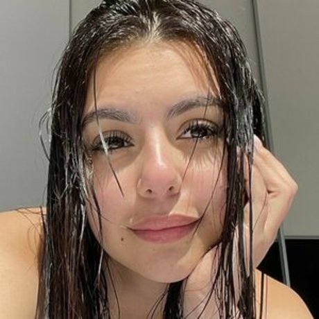 Обнаженная фотография утечки OnlyFans от Iriannis Rodriguez