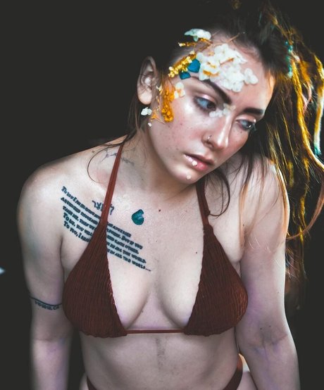 Eliza Grace