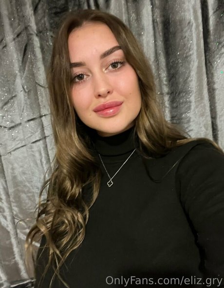 Nahá fotka uniklých OnlyFans od Elizgry