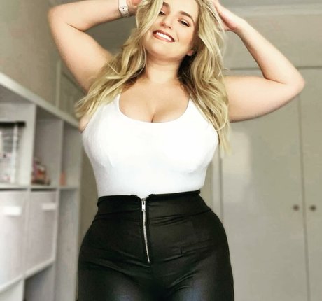Casey Leigh