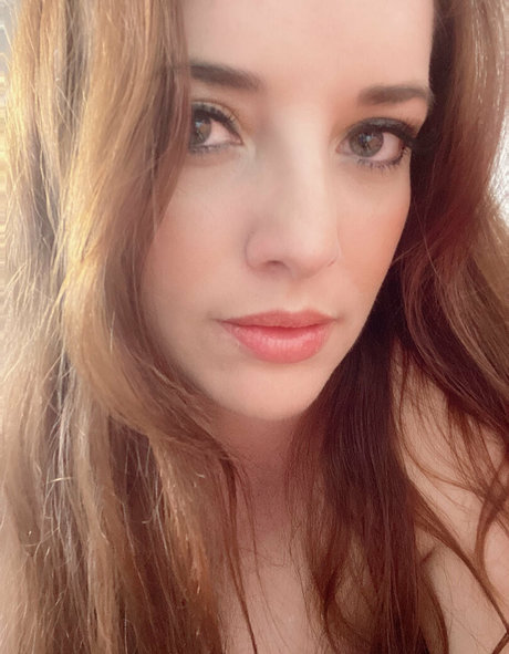 Maggiegreenlive