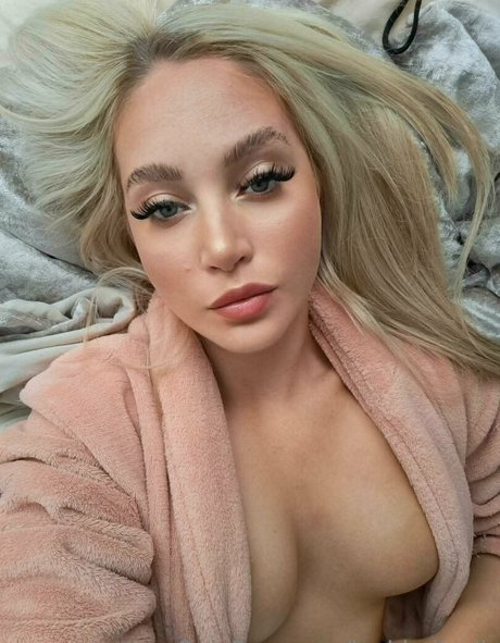 Leah Baileylb