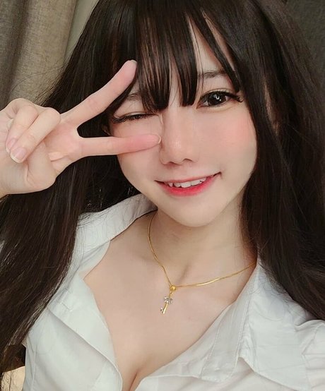 Naken lekkede OnlyFans-bilde av Iamdorasnowfree