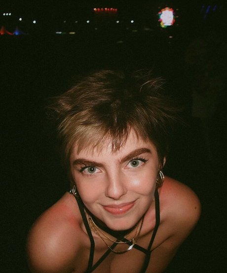 Nahá fotka uniklých OnlyFans od Triz Pariz