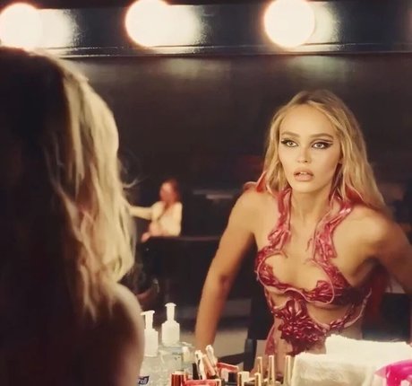Lilyrose Depp