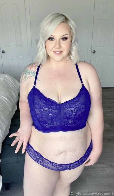 Nacktes geleaktes OnlyFans-Foto von Violetmae48