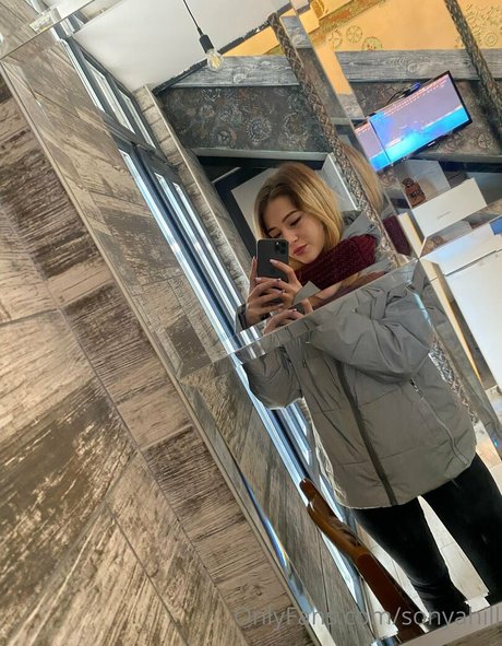Naken lekkede OnlyFans-bilde av Sonyahill