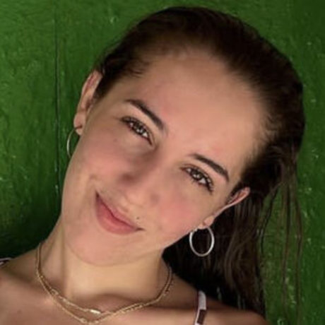Nahá fotka uniklých OnlyFans od Beth Oliver