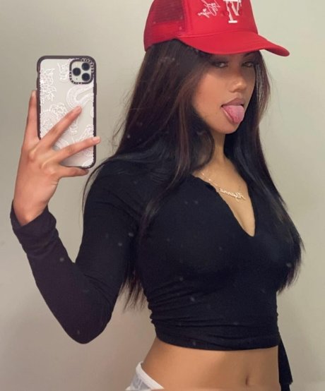 Alyanna Joelle