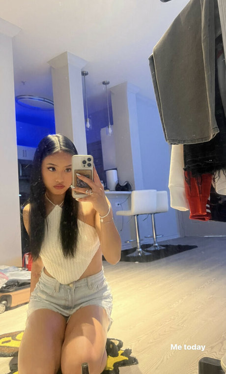 Nahá fotka uniklých OnlyFans od Gabbyhua