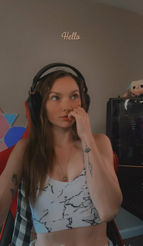 Naken lekkede OnlyFans-bilde av Thickles