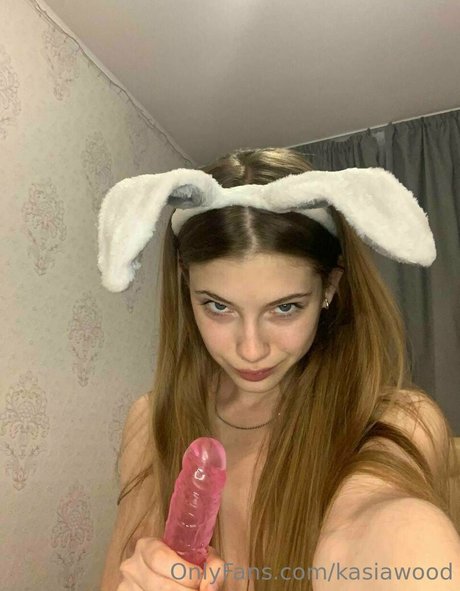 Alaston vuotanut OnlyFans-kuva Kasiawood