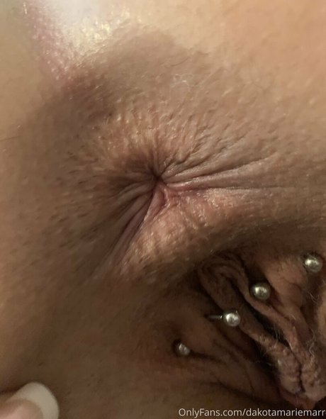 Dakotamariemarr  nude leaked OnlyFans photo