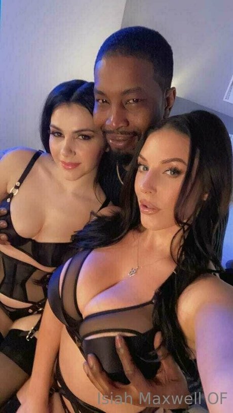 Isiahmaxwell