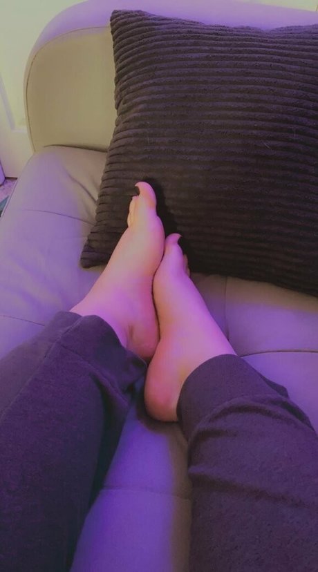 Sleepyhneybee