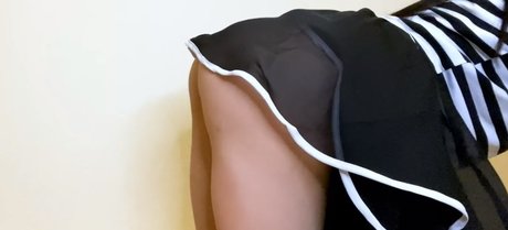 Naken lekkede OnlyFans-bilde av Nana Omakeno