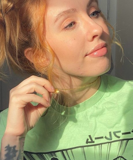Nahá fotka uniklých OnlyFans od Megan Everett