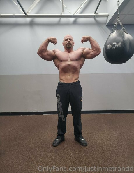 Nahá fotka uniklých OnlyFans od Justinmetrando