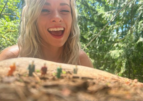 Deargoddesssara