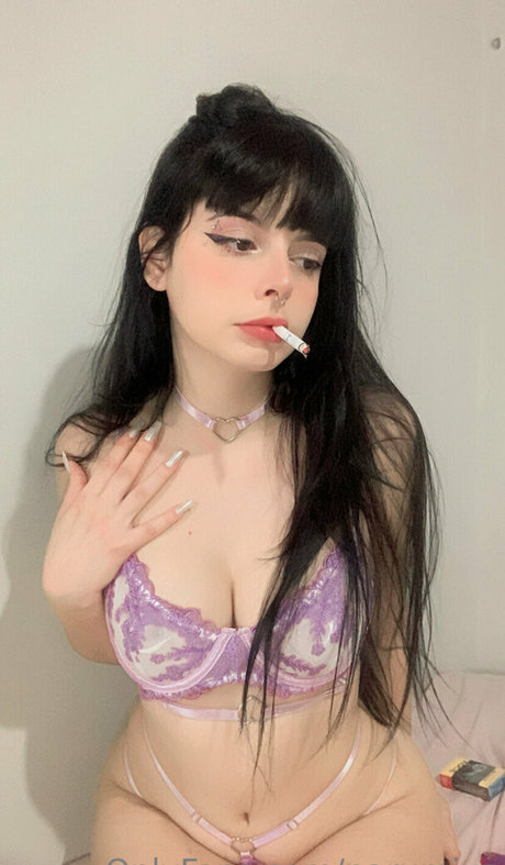 Обнаженная фотография утечки OnlyFans от Lolitaxwn