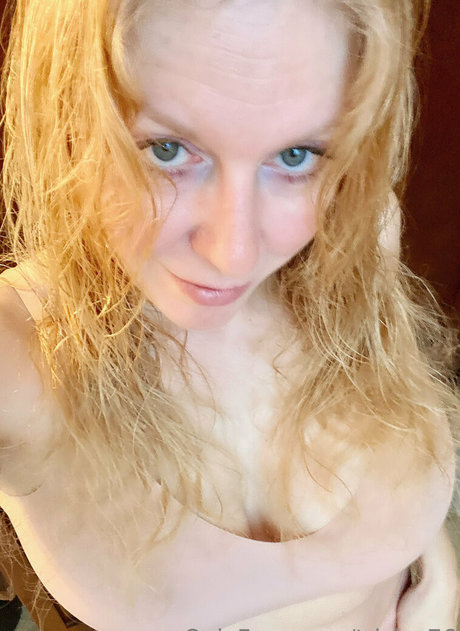 Nahá fotka uniklých OnlyFans od Trishw76