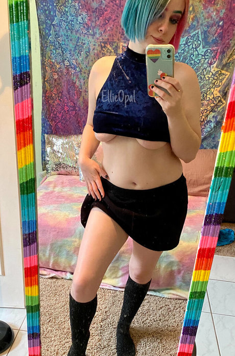 Ellieopalfree