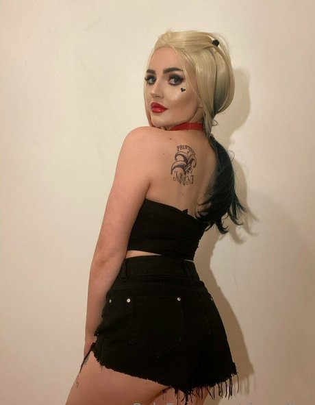 Nahá fotka uniklých OnlyFans od Cixraxlive