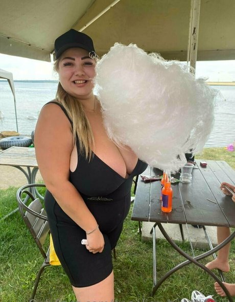Angelicabigtitsvip
