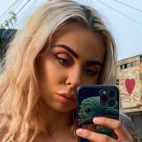 Cynthiaaluxx