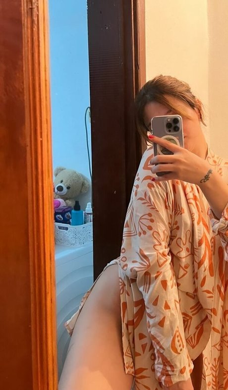 Nahá fotka uniklých OnlyFans od Buse Yilmaz
