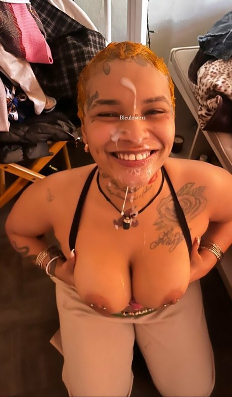 Naken lekkede OnlyFans-bilde av Bleu2lost
