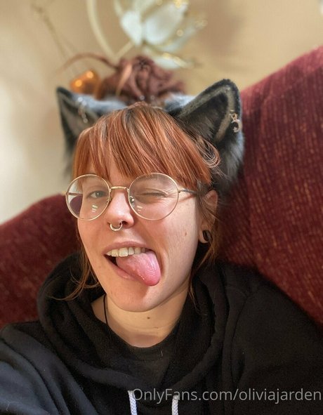 Nahá fotka uniklých OnlyFans od Olivia Jarden