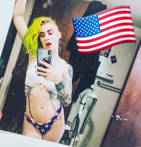 Comicbookgirl19